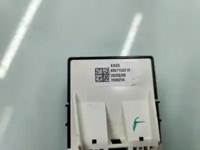 Second-hand car spare part Left Front Power Window Switch for HYUNDAI I20 (BC3) KLASS 100 CV / 74 KW OEM IAM references 93571Q0210  