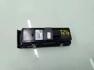 Second-hand car spare part Left Front Power Window Switch for VOLVO XC 40 Momentum 2WD 163 CV / 120 KW OEM IAM references 32279442  