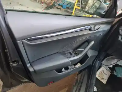 Автозапчастина б/у комплект сидів для skoda octavia combi (nx5) ambition 116 cv / 85 kw посилання на oem iam   