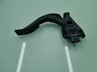 Second-hand car spare part accelerator pedal for audi q5 (8r) q5 2.0 tdi oem iam references 8k1723523a  