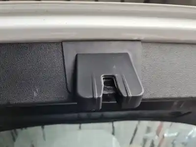 Second-hand car spare part trunk lock for audi q2 (gab) 35 tfsi design oem iam references 