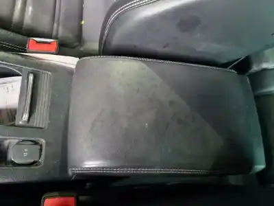 Автозапчастина б/у центральний подлокник для volkswagen passat variant (cb5) r-line 150 cv / 110 kw посилання на oem iam  Автозапчастина б/у центральний подлокник для volkswagen passat variant (cb5) r-line 150 cv / 110 kw посилання на oem iam