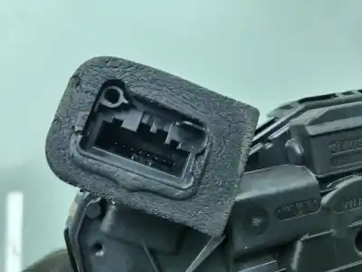 Автозапчастина б/у замок передніх дверей лівий для volkswagen passat variant (cb5) r-line 150 cv / 110 kw посилання на oem iam 5nb837015e   Автозапчастина б/у замок передніх дверей лівий для volkswagen passat variant (cb5) r-line 150 cv / 110 kw посилання на oem iam 5nb837015e