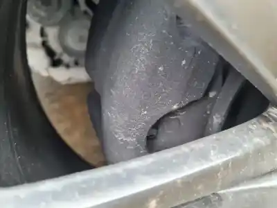 Автозапчастина б/у передній лівий гальмум для volkswagen passat variant (cb5) r-line 150 cv / 110 kw посилання на oem iam  Автозапчастина б/у передній лівий гальмум для volkswagen passat variant (cb5) r-line 150 cv / 110 kw посилання на oem iam