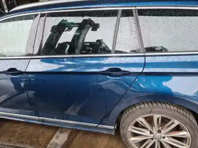Автозапчастина б/у двері задні ліві для volkswagen passat variant (cb5) r-line 150 cv / 110 kw посилання на oem iam  Автозапчастина б/у двері задні ліві для volkswagen passat variant (cb5) r-line 150 cv / 110 kw посилання на oem iam