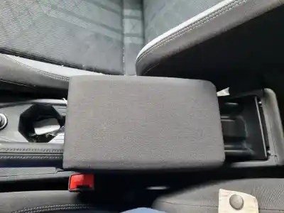 Gebrauchtes Autoersatzteil Mittelkonsole zum VOLKSWAGEN POLO  OEM-IAM-Referenzen   