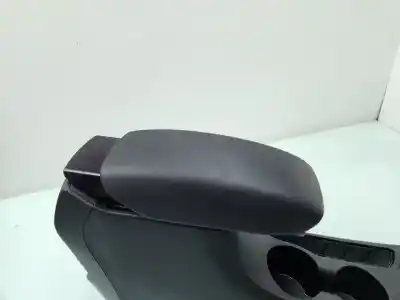 Автозапчастина б/у центральний подлокник для hyundai i20 (bc3) n 204 cv / 150 kw посилання на oem iam 84611q0000nnb  