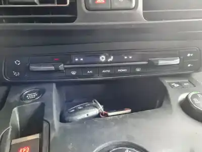 Second-hand car spare part climate control for citroen berlingo shine m oem iam references 98340419zd  
