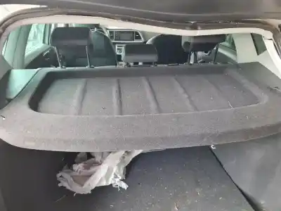 Recambio de automóvil de segunda mano de BANDEJA TRASERA para SEAT ATECA (KH7)  referencias OEM IAM   