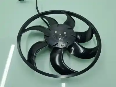 Pièce détachée automobile d'occasion Ventilateur pour SEAT ATECA (KH7) 2.0 Style 4Drive Références OEM IAM M0111856  