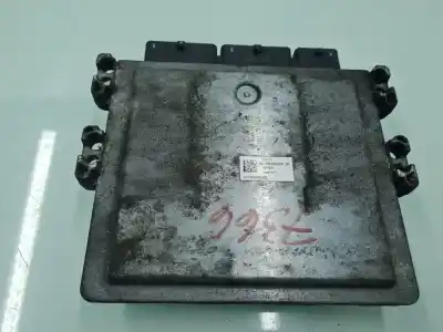 Peça sobressalente para automóvel em segunda mão Centralina De Motor Uce por RENAULT MASTER KASTEN L2H2 HKa 3.5t doble cabina 170 CV / 125 KW Referências OEM IAM 237106117R  