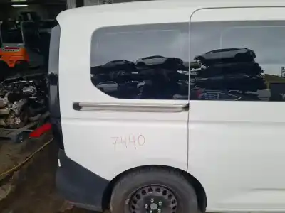 Автозапчасти б/у заднее правое крыло (обрезано) за volkswagen caddy (sbb/sbj) kombi 102 cv / 75 kw ссылки oem iam 