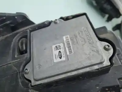 Second-hand car spare part right headlight for ford kuga (cbs) trend oem iam references gv4113w029ch  