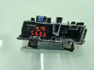 Pezzo di ricambio per auto di seconda mano Faro Anteriore Sinistro per RENAULT CAPTUR Dynamique Riferimenti OEM IAM 89208541  