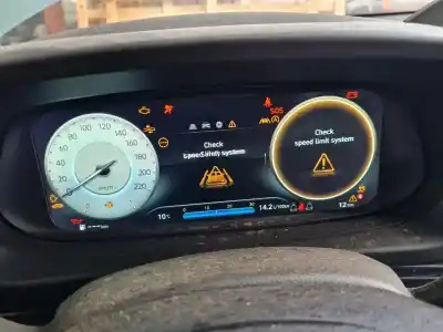 Peça sobressalente para automóvel em segunda mão quadrante por hyundai i20 (bc3) essence 84 cv / 62 kw referências oem iam 94063q0000