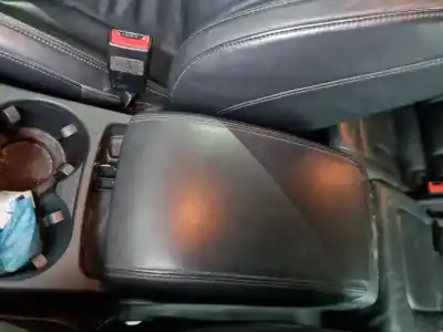Автозапчастина б/у центральний подлокник для audi q5 (8r) 3.0 tdi посилання на oem iam 
