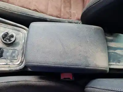 Second-hand car spare part center armrest for seat ateca (kh7) fr go oem iam references 
