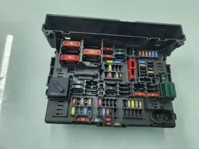 Second-hand car spare part fuse box unit for bmw serie 3 coupe (e92) e92 coupé 320d oem iam references 9119446  