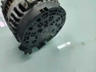 Second-hand car spare part alternator for bmw serie 3 coupe (e92) 325i oem iam references 7550968  