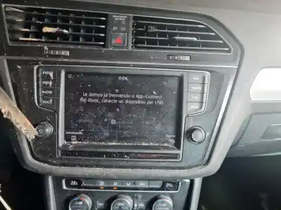 Piesă de schimb auto la mâna a doua ECRAN DISPLAY MULTIFUNCȚIONAL DISPLEI pentru VOLKSWAGEN TIGUAN (AD1, AX1)  Referințe OEM IAM   