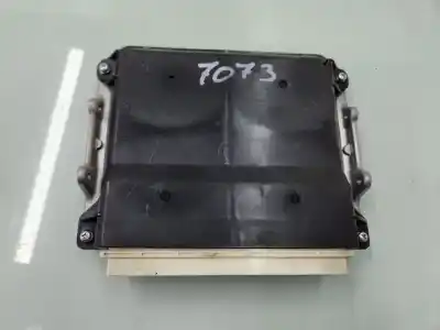 Pièce détachée automobile d'occasion CALCULATEUR MOTEUR ECU pour TOYOTA HILUX (KUN)  Références OEM IAM 896610KW00  