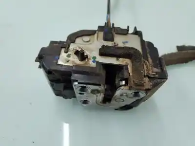 Автозапчастина б/у замок дверей заднього лівого для nissan navara pick-up (d40m) doble cab le 4x4 посилання на oem iam   