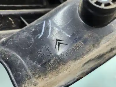 Pezzo di ricambio per auto di seconda mano luci posteriori destra per citroen c3 picasso exclusive riferimenti oem iam 9681749180  