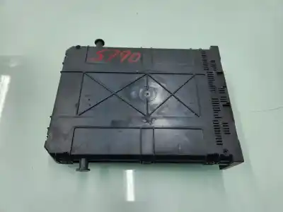 Автозапчасти б/у блок реле/предохранителей за citroen c3 picasso exclusive ссылки oem iam 9666952380  