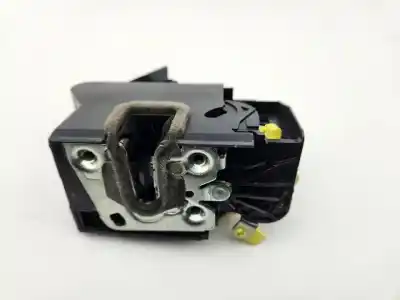 Second-hand car spare part left front door lock for dacia duster ii prestige oem iam references   