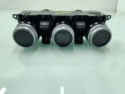 İkinci el araba yedek parçası iklim kontrolü için dacia duster ii prestige oem iam referansları 275001148r  