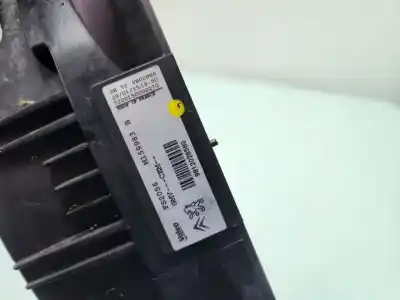 Recambio de automóvil de segunda mano de electroventilador para peugeot 208 access referencias oem iam 9812028580  