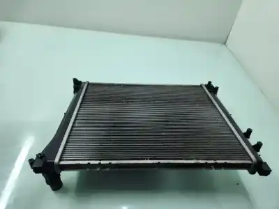 Pezzo di ricambio per auto di seconda mano radiatore d acqua per lancia ypsilon (402) platinum 95 cv / 70 kw riferimenti oem iam 899260600  