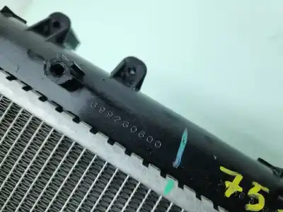 Pezzo di ricambio per auto di seconda mano radiatore d acqua per lancia ypsilon (402) platinum 95 cv / 70 kw riferimenti oem iam 899260600  