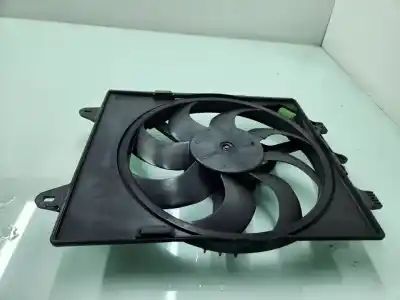 Pezzo di ricambio per auto di seconda mano elettroventola per lancia ypsilon (402) platinum 95 cv / 70 kw riferimenti oem iam 899210100  