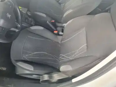 Peça sobressalente para automóvel em segunda mão assento dianteiro esquerdo por peugeot 208 access referências oem iam 