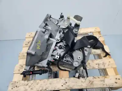 Pezzo di ricambio per auto di seconda mano riduttore per peugeot 208 access riferimenti oem iam 20cq68  