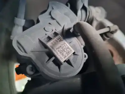 Автозапчастина б/у задній правий гальмівний супорт для volkswagen passat variant (cb5) passat 150 cv / 110 kw посилання на oem iam 3q0615406