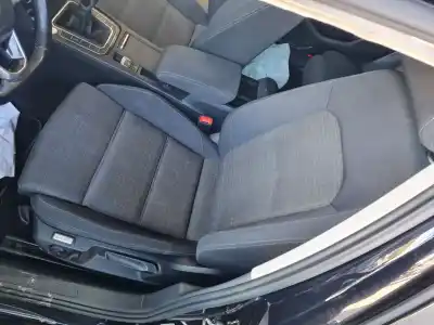 Автозапчастина б/у ліве передне сиділо для volkswagen passat variant (cb5) passat 150 cv / 110 kw посилання на oem iam   