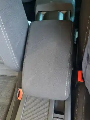 Автозапчастина б/у центральний подлокник для volkswagen passat variant (cb5) passat 150 cv / 110 kw посилання на oem iam 