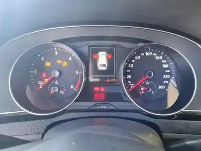 Автозапчастина б/у ПАНЕЛЬ ІНСТРУМЕНТІВ для VOLKSWAGEN PASSAT VARIANT (CB5)  Посилання на OEM IAM   