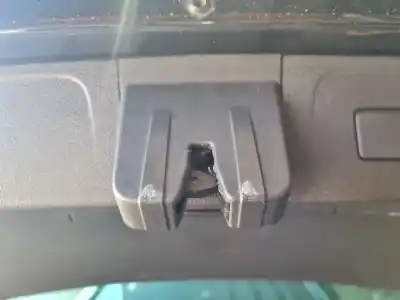 Автозапчастина б/у ЗАМОК БАГАЖНИКА / ВОРОТ для VOLKSWAGEN PASSAT VARIANT (CB5)  Посилання на OEM IAM   