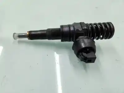 Автозапчастина б/у инжектор для audi a3 (8p) 1.9 tdi ambiente посилання на oem iam 038130073bn  