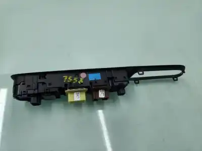 Second-hand car spare part left front power window switch for renault clio iv gt oem iam references 255702886r  