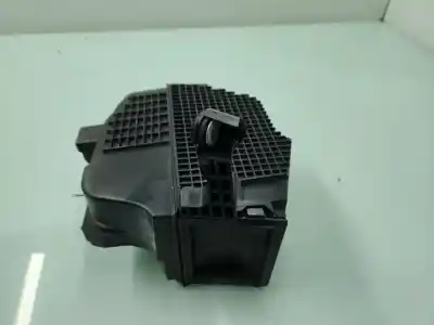 Second-hand car spare part air filter support for renault express advance 95 cv / 70 kw oem iam references 165009775r  