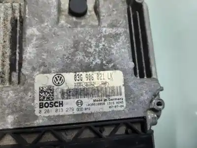 Peça sobressalente para automóvel em segunda mão Centralina De Motor Uce por SEAT LEON (1P1) Stylance / Style Referências OEM IAM 03G906021LK  