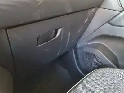 Автозапчасти б/у бардачок за renault captur ii techno ссылки oem iam 