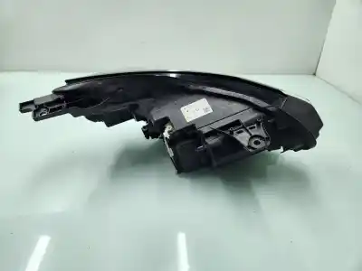 Peça sobressalente para automóvel em segunda mão farol / farolim esquerdo por renault captur ii techno referências oem iam 260601693r  