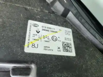 Peça sobressalente para automóvel em segunda mão farol / farolim esquerdo por renault captur ii techno referências oem iam 260601693r  