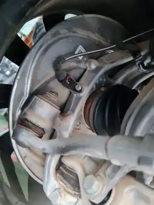 Автозапчастина б/у передній прав для audi a4 berlina (8wc) 35 tdi s line посилання на oem iam 8w0407242f