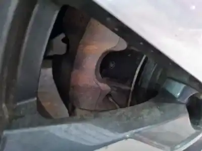 Автозапчастина б/у передній правий гальмівний супорт для audi a4 berlina (8wc) 35 tdi s line посилання на oem iam 